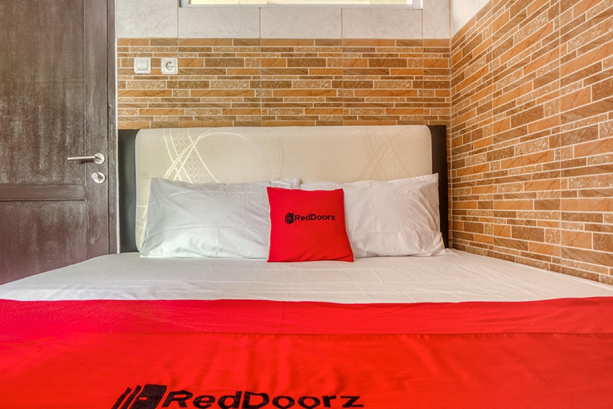 Reddoorz @ Panglima Polim 2 Otel Cakarta Dış mekan fotoğraf
